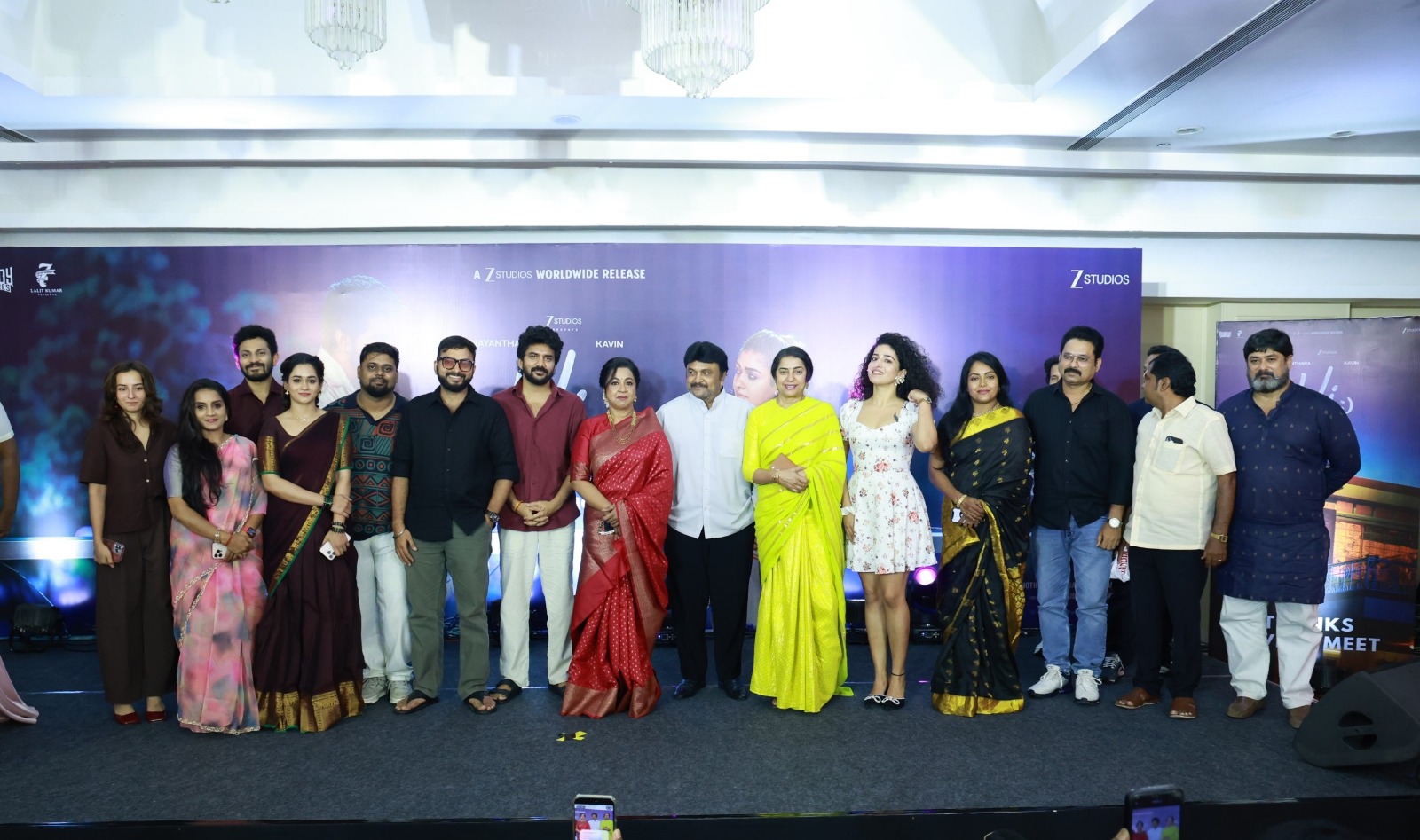 ஹாய்’ படத்திற்கு கிடைத்த வரவேற்பு மகிழ்ச்சியில் – பத்திரிகை, ஊடக நண்பர்களைச் சந்தித்து நன்றி தெரிவித்த படக்குழு!